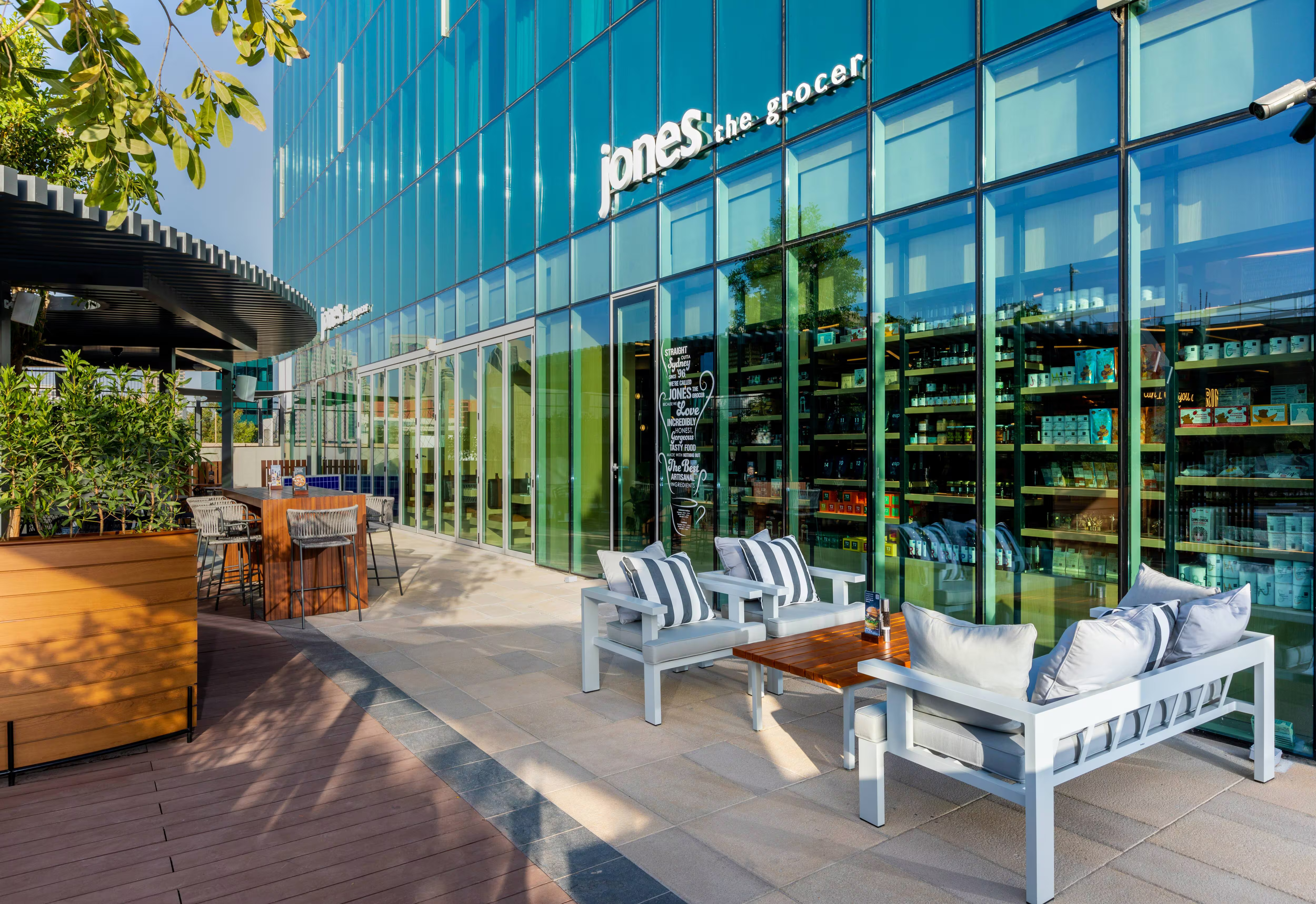 Radisson Red – Jones the Grocer